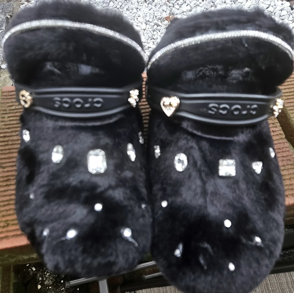 Custom crocs - Picture 2 of 3